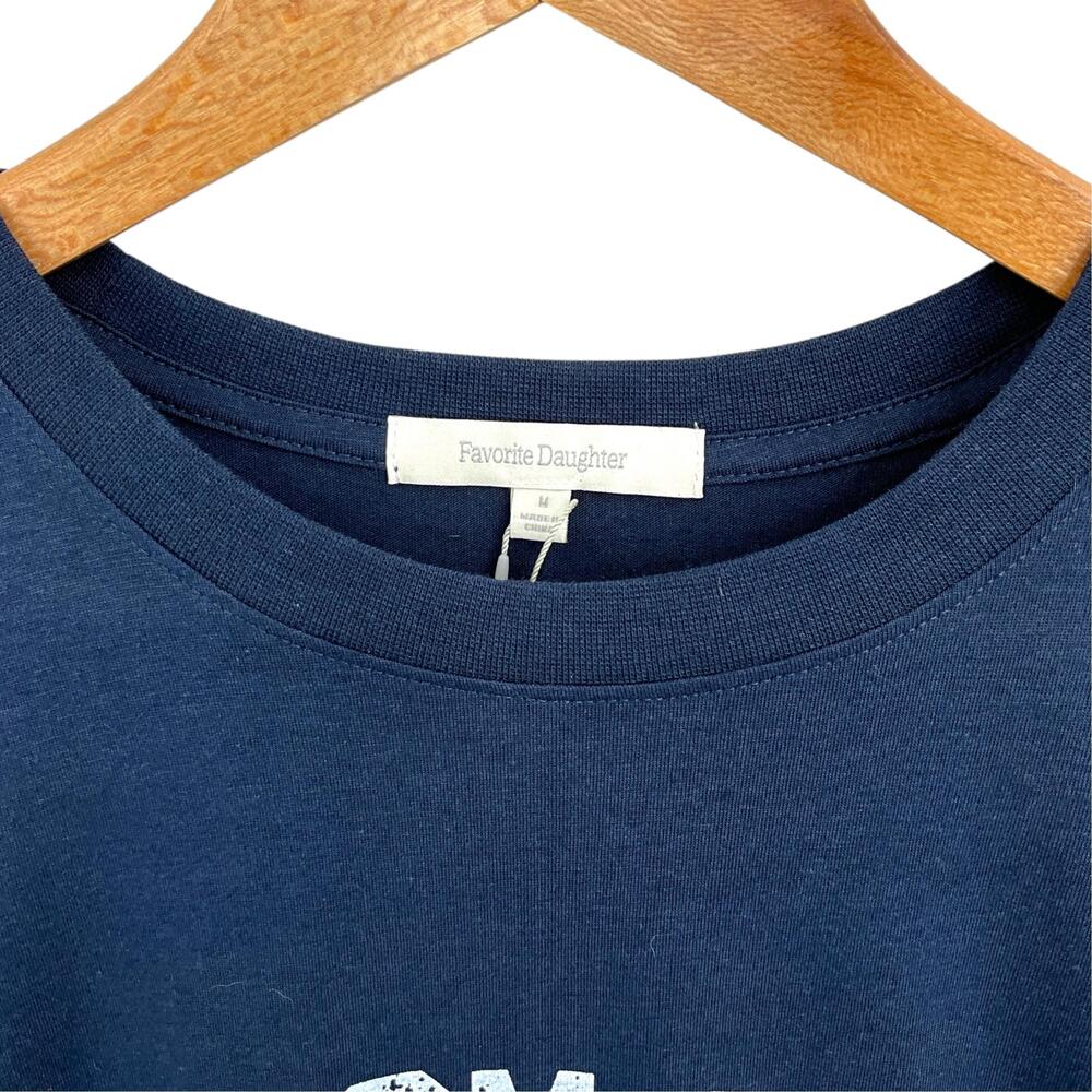 NWT Favorite Daughter Mom Of The Year Tee Shirt Womens Medium Navy Heart Top - Picture 3 of 11